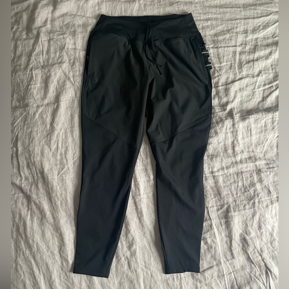 Women's UA Storm OutRun The Cold Black Pants Size Medium